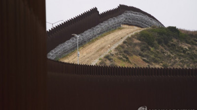 美법원 트럼프의 난민신청 차단 명령은 불법…대통령 권한밖